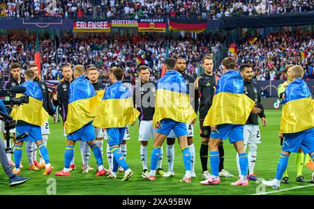 Teamfoto: Oleksandr Svatok, UKR 3 Taras STEPANENKO, UKR 6 Ilya Zabarnyi, UKR 13 Anatoliy Trubin, UKR 12 Roman Yaremchuk, UKR 9 Mykola MATWIJENKO, UKR 22 Yukhym Konoplia, UKR 2 Viktor Tsygankov, UKR 15 UKR 19 prima dell'amichevole GERMANIA - UCRAINA 0-0 DEUTSCHLAND - UCRAINA in preparazione ai Campionati europei 2024 il 3 giugno 2024 a Norimberga, Germania. Fotografo: ddp Images/STAR-Images credito: ddp media GmbH/Alamy Live News Foto Stock