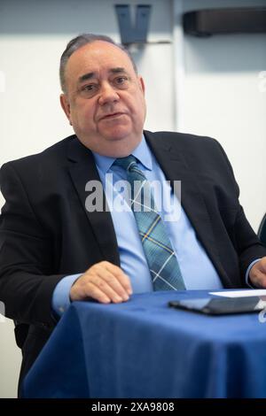 Londra, Regno Unito. 5 giugno 2024. Alex Salmond - ex primo ministro della Scozia e attuale leader del Partito ALBA a un briefing per le elezioni generali di Westminster dove ha annunciato che il Partito ALBA schiererà e sosterrà 20 candidati alle elezioni di luglio. Credito: Justin ng/Alamy Live News. Foto Stock