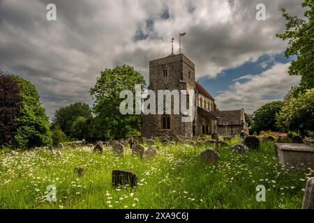 Steyning, 1 giugno 2024: Chiesa parrocchiale di Sant'Andrea e San Cuthman Foto Stock