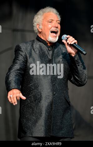 Tom Jones, V2012, Hylands Park, Chelmsford, Essex, Regno Unito - 19 agosto 2012 Foto Stock