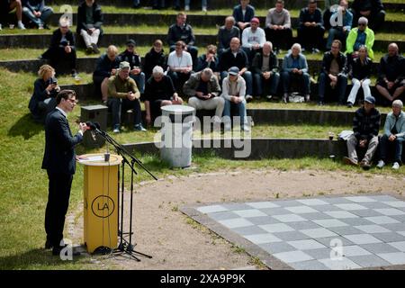 Skanderborg, Danimarca. 5 giugno 2024. Il leader dell'opposizione, Alex Vanopslagh, leader del partito dell'Alleanza Liberale, parla alla riunione della Costituzione nel parco cittadino di Skanderborg, mercoledì 5 giugno 2024 Credit: Ritzau/Alamy Live News Foto Stock