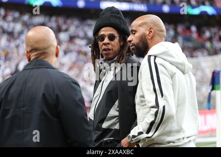 Jay-Z prima della finale di UEFA Champions League tra il Borussia Dortmund e il Real Madrid allo stadio di Wembley, Londra, sabato 1 giugno 2024. (Foto: Pat Isaacs | mi News) crediti: MI News & Sport /Alamy Live News Foto Stock