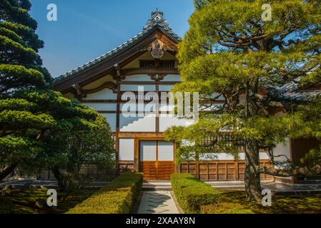 Tempio Zen Ginkaku-ji (Jisho-ji) (Tempio del Padiglione d'Argento), sito Patrimonio dell'Umanità dell'UNESCO, Kyoto, Honshu, Giappone, Asia Foto Stock