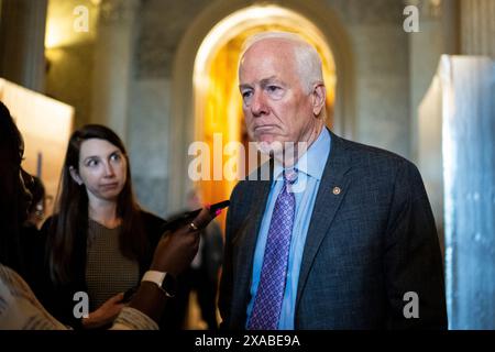 Washington, Stati Uniti. 5 giugno 2024. Il senatore John Cornyn (R-TX) parla ai media al Campidoglio degli Stati Uniti, a Washington, DC, mercoledì 5 giugno, 2024. (Graeme Sloan/Sipa USA) credito: SIPA USA/Alamy Live News Foto Stock