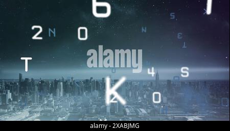 Immagine di numeri e lettere che cadono sopra il paesaggio urbano Foto Stock