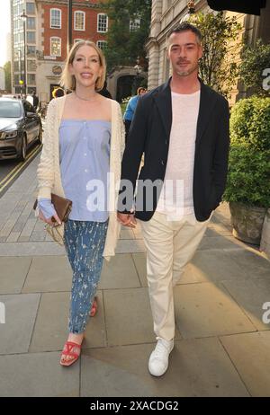 Katherine Ryan e Bobby Koostra alla festa estiva Sky, Nomad London, Bow Street, Covent Garden, mercoledì 05 giugno 2024 a Londra, Inghilterra, Regno Unito. CAP/CAN ©CAN/Capital Pictures Foto Stock