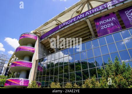 Roma, Italia. 6 giugno 2024. Roma, Italia, 6 giugno 2024: Vista generale fuori dallo stadio Olimpico durante i Campionati europei di atletica leggera 2024 allo Stadio Olimpico di Roma, Italia. (Daniela Porcelli/SPP) credito: SPP Sport Press Photo. /Alamy Live News Foto Stock
