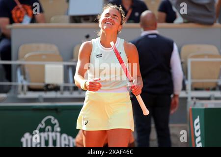 Roland Garros, Parigi, Francia. 6 giugno 2024. Torneo di tennis Open francese 2024, giorno 12; Jasmine Paolini (ITA) vince la semifinale contro Mirra Andreeva (RUS) crediti: Action Plus Sports/Alamy Live News Foto Stock