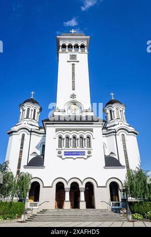 Chiesa Ortodossa della Santissima Trinità (Biserica Sfanta Treime) nella città di Sighisoara vicino al fiume Tarnava Mare, nella regione della Transilvania (Transilvania), in Romania, in A. Foto Stock