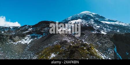 Vista aerea del vulcano Lanin in Patagonia Argentina Foto Stock