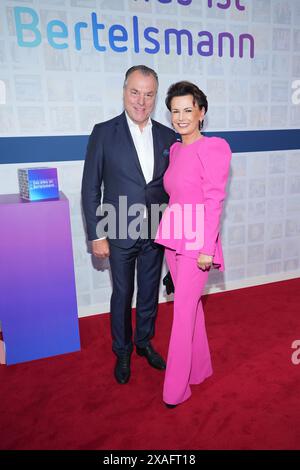 Clemens und Margit Toennies bei der Bertelsmann Party AM 6.06.2024 a Berlino Foto Stock