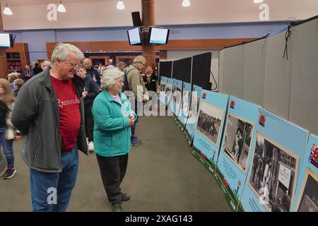 Epsom, Surrey, Regno Unito. 6 giugno 2024. (D.. Giorno 80 anni) i residenti locali del Surrey e della città di Epsom si riuniscono per commemorare il 80° anniversario dello sbarco in Normandia, Francia, che ha trasformato l'ondata della seconda guerra mondiale. Crediti: Motofoto/Alamy Live News Foto Stock