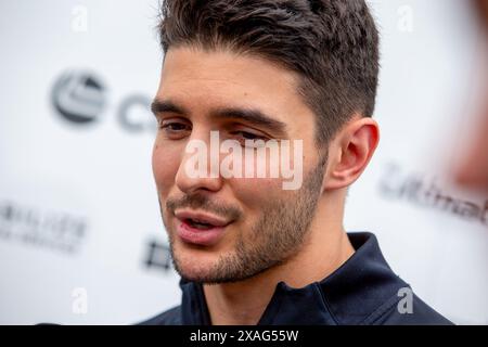 Esteban Ocon (fra) - Alpine F1 Team - Alpine A524 - Renault durante la Formula 1 AWS Grand Prix du Canada 2024, Montreal, Quebec, Canada, dal 6 giugno al 9 giugno - Rounfd 9 di 24 del Campionato del mondo di F1 2024 Foto Stock