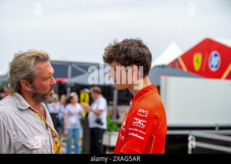 Gino Rosato (ITA) e Oliver Bearman (GBR) - pilota di riserva, Scuderia Ferrari durante la Formula 1 AWS Grand Prix du Canada 2024, Montreal, Quebec, Canada, dal 6 al 9 giugno - Rounfd 9 di 24 del Campionato del mondo di F1 2024 Foto Stock