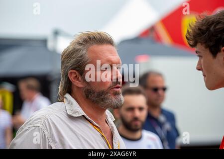 Montreal, Quebec, Canada. 6 giugno 2024. Gino Rosato (ITA) e Oliver Bearman (GBR) - pilota di riserva, Scuderia Ferrari durante la Formula 1 AWS Grand Prix du Canada 2024, Montreal, Quebec, Canada, dal 6 al 9 giugno - Rounfd 9 di 24 del 2024 F1 World Championship (Credit Image: © Alessio De Marco/ZUMA Press Wire) SOLO USO EDITORIALE! Non per USO commerciale! Foto Stock