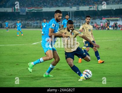 Kolkata, India. 6 giugno 2024. L'India gioca meno gol pareggiando con il Kuwait nella Coppa del mondo FIFA 2026 e nella Coppa d'Asia 2027 preliminare partita del secondo turno di qualificazione congiunta allo storico stadio di Salt Lake (VYBK-Vivekananda Yivabharati Krirangan). È stata la partita di addio del leggendario attaccante/capitano indiano Sunil Chhetri come giocatore nazionale dopo 19 anni di illustre carriera calcistica. (Foto di Amlan Biswas/Pacific Press) credito: Pacific Press Media Production Corp./Alamy Live News Foto Stock