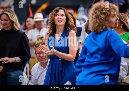 Madrid, Spagna. 6 giugno 2024. Isabel Diaz Ayuso, presidente della Comunità di Madrid e figura di spicco del PP, vista durante la cerimonia di chiusura della campagna elettorale del Partito Popolare per le elezioni del Parlamento europeo. Credito: SOPA Images Limited/Alamy Live News Foto Stock