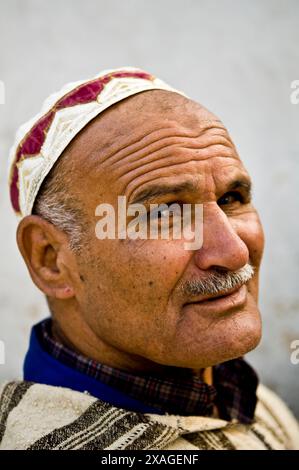 Ritratto di un uomo marocchino scattato a Casablanca, Marocco. Foto Stock