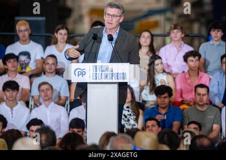 Madrid, Spagna. 6 giugno 2024. Alberto Nunez Feijoo, presidente del PP, ha parlato durante la cerimonia di chiusura della campagna elettorale del Partito Popolare per le elezioni del Parlamento europeo. (Foto di Alberto Gardin/SOPA Images/Sipa USA) credito: SIPA USA/Alamy Live News Foto Stock