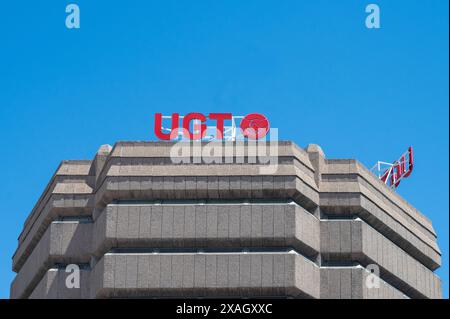 Madrid, Spagna. 1 giugno 2024. Il logo e l'edificio dell'Union General de Trabajadores (UGT, Unione generale dei lavoratori) è un importante sindacato spagnolo, storicamente affiliato al Partito Socialista Operaio spagnolo (PSOE) di Madrid, Spagna. (Foto di Xavi Lopez/SOPA Images/Sipa USA) credito: SIPA USA/Alamy Live News Foto Stock