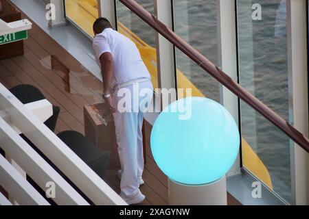 Kreuzfahrt-Fotoeindruecke zum Thema Kreuzfahrt bei einer AIDAnova Kreuzfahrt Seetag AIDAnova Kreuzfahrt - AIDAnova **** impressioni fotografiche sulla crociera su una crociera AIDAnova giornata di mare AIDAnova crociera AIDAnova crociera AIDAnova Foto Stock