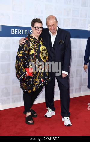 Maren Muntenbeck und Leonard Lansink bei der Bertelsmann Party in der Berliner Repräsentanz Bertelsmann a Berlino 06.06.2024 *** Maren Muntenbeck e Leonard Lansink al partito Bertelsmann presso l'ufficio di rappresentanza Bertelsmann a Berlino 06 2024 Foto Stock