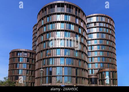 Moderno edificio rotondo Axel Towers nel centro di Copenhagen, Danimarca - 6 giugno 2024 Foto Stock