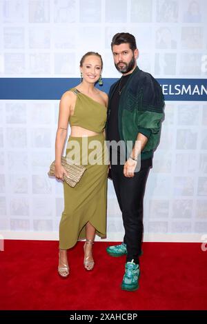 Partito Bertelsmann 2024 - Roter Teppich auf dem Roten Teppich der Bertelsmann Partito 2024 in der Bertelsmann-RepraÌˆsentanz AM 06.06.2024 a Berlino. *** Partito Bertelsmann 2024 tappeto rosso sul tappeto rosso del Partito Bertelsmann 2024 al Bertelsmann Repraˆsentanz il 06 06 2024 a Berlino Copyright: XEventpressxKochanx Foto Stock