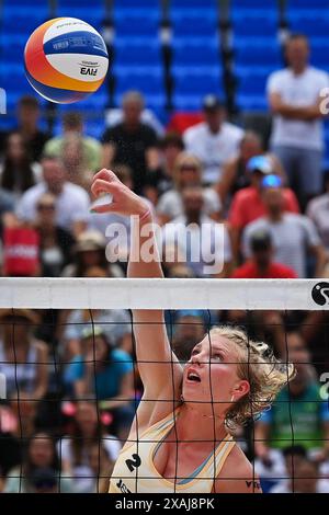 Svizzera, Ostrava. 7 giugno 2024. Marie-Sara Stochlova (CZE) in azione durante il Pro Tour Ostrava Match Marie-Sara Stochlova e Barbora Hermannova della Repubblica Ceca contro Joana Verge-Depre e Anouk Mader della Svizzera, Ostrava, Repubblica Ceca, 7 giugno 2024. Crediti: Jaroslav Ozana/CTK Photo/Alamy Live News Foto Stock