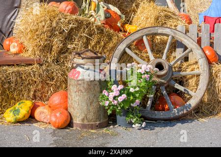 Austria, Serfaus, natura morta con balle di paglia. Foto Stock