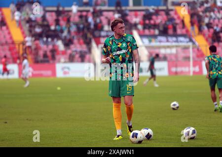 Harry Souttar si è allenato prima della partita di andata delle qualificazioni ai Mondiali FIFA contro il Bangladesh a Dacca, Bangladesh, 6 giugno 2024 Foto Stock