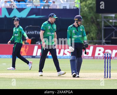 East Meadow, New York, Stati Uniti. 7 giugno 2024. NewYork, Stati Uniti. 7 giugno 2024.Coppa del mondo di cricket maschile ICC. Canada / IRLANDA . Il Canada ha fatto 137 su 7 in 20 over. Allo stadio internazionale di cricket Nassu County, East Meadow, New York. L'Irlanda ha bisogno di 138 palle su 120. Nella foto (Credit Image: © Seshadri Sukumar/ZUMA Press Wire) SOLO PER USO EDITORIALE! Non per USO commerciale! Foto Stock