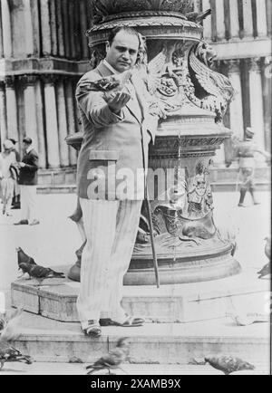 Benjamin Gigli a Venezia, tra il c1915 e il c1920. Mostra Benjamin Gigli (1890-1957), un tenore italiano, cantante d'opera a Venezia. Foto Stock