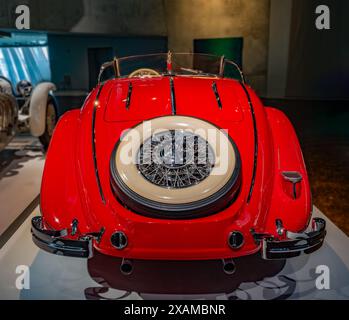 Mercedes Benz 500 K Spezial Roadster (1936). Museo Mercedes Benz, Mercedes-Benz World di Stoccarda, Baden Wuertemberg, Germania, Europa Foto Stock