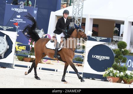 CANNES, FRANCIA - 07 GIUGNO: Harry Charles riders partecipa al "Longines Global Champions League Tour of Cannes 2024" il 7 giugno 2024 a Cannes, Francia Credit; Media Pictures/Alamy Stock Live News Foto Stock