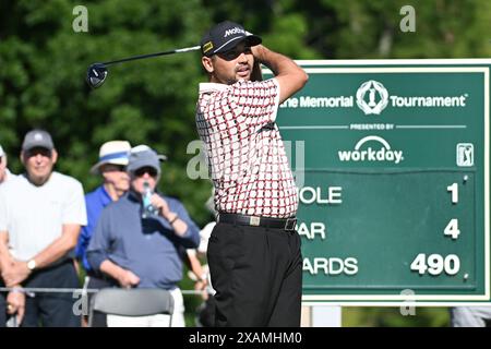 Dublino, Ohio, Stati Uniti. 7 giugno 2024. Jason Day (AUS) parte alla prima buca durante il secondo round al Memorial Tournament di Dublino, Ohio. Brent Clark/Cal Sport Media (immagine di credito: © Brent Clark/Cal Sport Media). Crediti: csm/Alamy Live News Foto Stock