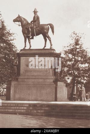 Statua di Wellington. Dall'album: Album fotografico - Londra, 1920s Foto Stock