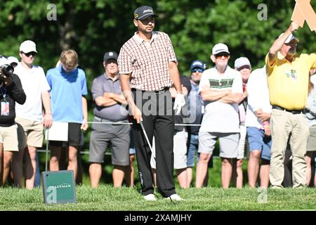 Dublino, Ohio, Stati Uniti. 7 giugno 2024. Jason Day (AUS) parte alla prima buca durante il secondo round al Memorial Tournament di Dublino, Ohio. Brent Clark/Cal Sport Media/Alamy Live News Foto Stock