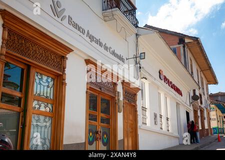 AGUADAS, COLOMBIA - 15 GENNAIO 2024: Belle strade della città storica di Aguadas, situata nel dipartimento di Caldas in Colombia. Foto Stock