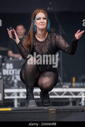 AS December Falls si sta formando al festival Slam Dunk 2024, Hatfield Park, Hertfordshire, Regno Unito Foto Stock