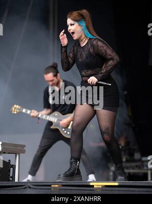 AS December Falls si sta formando al festival Slam Dunk 2024, Hatfield Park, Hertfordshire, Regno Unito Foto Stock