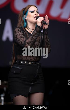 AS December Falls si sta formando al festival Slam Dunk 2024, Hatfield Park, Hertfordshire, Regno Unito Foto Stock