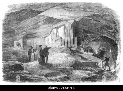 Le Royal Caverns a Gerusalemme, 1869. Grotte '...alla testa della Valle di Giosafat, o Valle di Kedron. Non sono passati molti anni da quando queste caverne sono state esplorate... visitando queste caverne, la guida dichiara che si diramano in ogni direzione più lontano di quanto si voglia avventurarsi. Il tenente Warren non è così fantasioso nella sua concezione. Egli ritiene che ci sia poco altro da scoprire per quanto riguarda la loro portata; ma è ansioso di farli esplorare appieno, e sono indubbiamente degni di questa attenzione. L'ingresso è vicino alla porta di Damasco...la caverna...ha l'appe Foto Stock