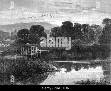 The Turner Gold Medal Landscape of the Royal Academy, di F. Trevelyan Goodall, 1868. Incisione di un dipinto di... Goring, guardando verso Streatley, Berkshire. La stagione è autunnale, e in armonia con le ricche sfumature dell'anno calante è l'effetto scelto - quello di appena dopo il tramonto in una serata tranquilla quando, fermandosi, per così dire, per ascoltare il clima generale, scarseggia un respiro di Zefiro si insinua lungo la superficie del fiume, e difficilmente la più debole striscia di nuvole disturba la serenità del cielo dorato. Il sentimento del tempo è espresso felicemente come la scena è fedelmente raffigurata. Foto Stock