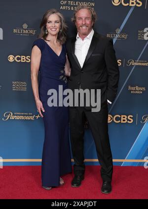 Los Angeles, Stati Uniti. 7 giugno 2024. (L-R) Susan Walters e Linden Ashby al 51° Daytime Emmy Awards annuale tenutosi presso il Westin Bonaventure Hotel a Los Angeles, CA, venerdì 7 giugno 2024. (Foto di Sthanlee B. Mirador/Sipa USA) credito: SIPA USA/Alamy Live News Foto Stock