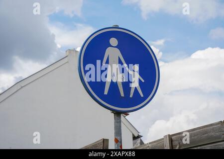 Cartello stradale, sentiero pedonale, Paesi Bassi. Foto Stock