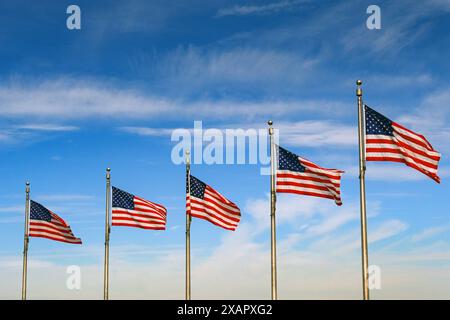 Riga della bandiera nazionale degli Stati Uniti d'America, le stelle e le strisce. Niente persone. Foto Stock