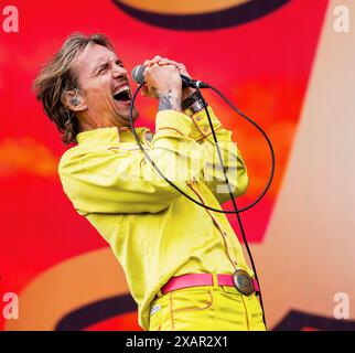 Norje, Svezia, 8 giugno 2024 THE DARKNESS (UK) si esibisce al Sweden Rock Festival crediti: PEO Mšller/Alamy Live News Foto Stock