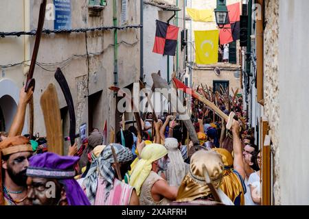 Mori e cristiani, festival de la Patrona, Pollanza, Maiorca, Isole baleari, Spagna. Foto Stock