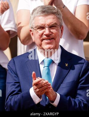 Parigi, Francia. 8 giugno 2024. Il presidente del Comitato Olimpico Internazionale (CIO), Thomas Bach, al torneo di tennis del grande Slam agli Open di Francia 2024 a Roland Garros, Parigi, Francia. Frank Molter/Alamy Live News Foto Stock
